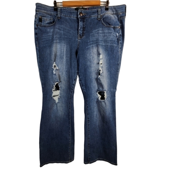 Torrid Distressed Bootcut Jeans, Size 20 - Picture 1 of 15